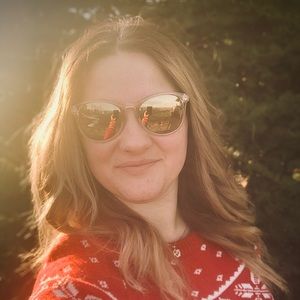 Meet your Posher, Adele